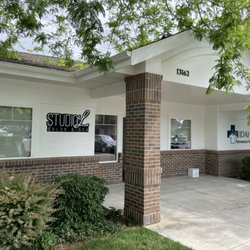 Studiol Salon & Spa - Front of the building.