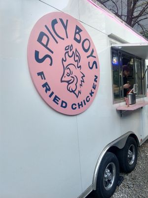 Spicy Boys Fried Chicken by null
