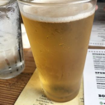 Union Alehouse - Wasserhound Purebred Pilsner (local) - American Near Me - Virginia Beach, Virginia Union Alehouse - Wasserhound Purebred Pilsner (local) - American Near Me - Virginia Beach, Virginia