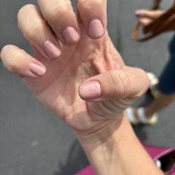 4 Seasons Nail & Spa - Went back and had them just remove all the polish and was offered no apology or compensation.