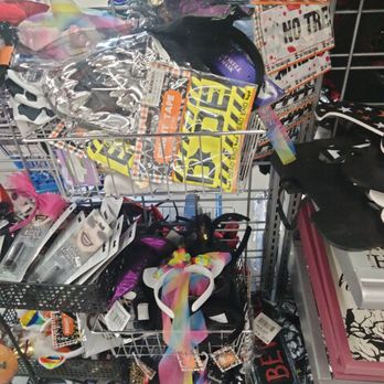 Goodwill Hawaii - 9/26/24 - Thrift Stores Near Me - Kahului, Hawaii Goodwill Hawaii - 9/26/24 - Thrift Stores Near Me - Kahului, Hawaii