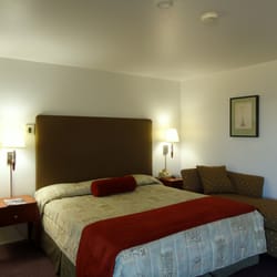 Maple Inn & Suites