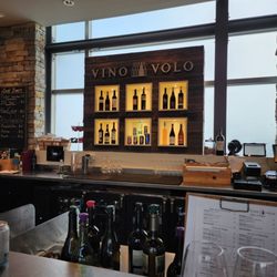 Vino Volo - Bar view
