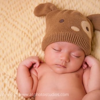 ANI Portraits - Ryder Jordan 11 days :) - Session Photography Near Me - Glendale, California ANI Portraits - Ryder Jordan 11 days :) - Session Photography Near Me - Glendale, California