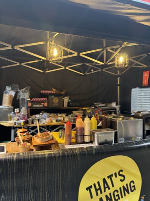 Maltby Street Market by null
