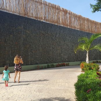 Azul Fives - Water wall - Resorts Near Me - Playa del Carmen, ROO Azul Fives - Water wall - Resorts Near Me - Playa del Carmen, ROO