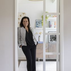 Anna Bellomo - District Homes - Anna in her environment