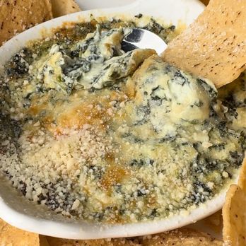 Yard House - Four Cheese Spinach Dip - New American Near Me - Orlando, Florida