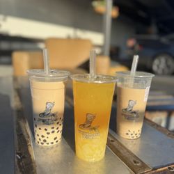 Wushiland Boba - Fullerton - 2 Brown sugar milk tea & grapefruit Orange green tea 70% sugar w Lychee jelly 05.31.26