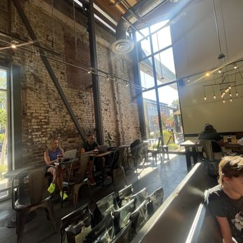 Philz Coffee - Indoor seating - Coffee & Tea Near Me - Sacramento, California Philz Coffee - Indoor seating - Coffee & Tea Near Me - Sacramento, California