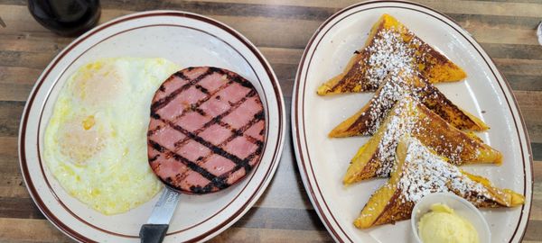 House of Pies Restaurant & Bakery by null