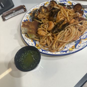 Civico 1845 - My takeout seafood pasta with pesto and bread - Italian Near Me - San Diego, California Civico 1845 - My takeout seafood pasta with pesto and bread - Italian Near Me - San Diego, California