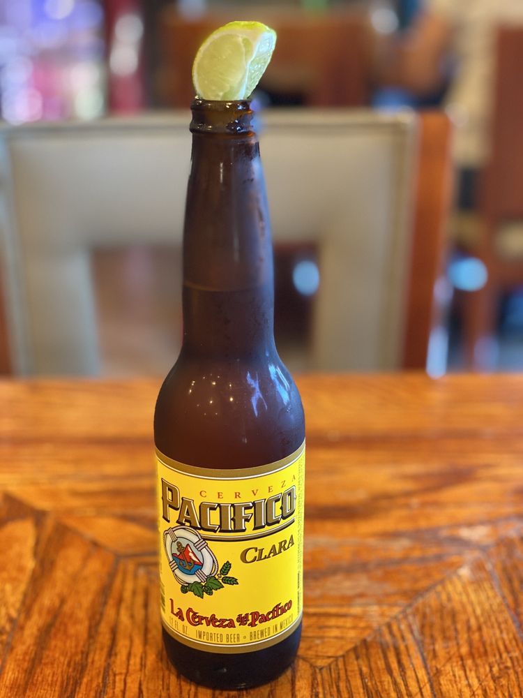 Los Bigotes De Villa