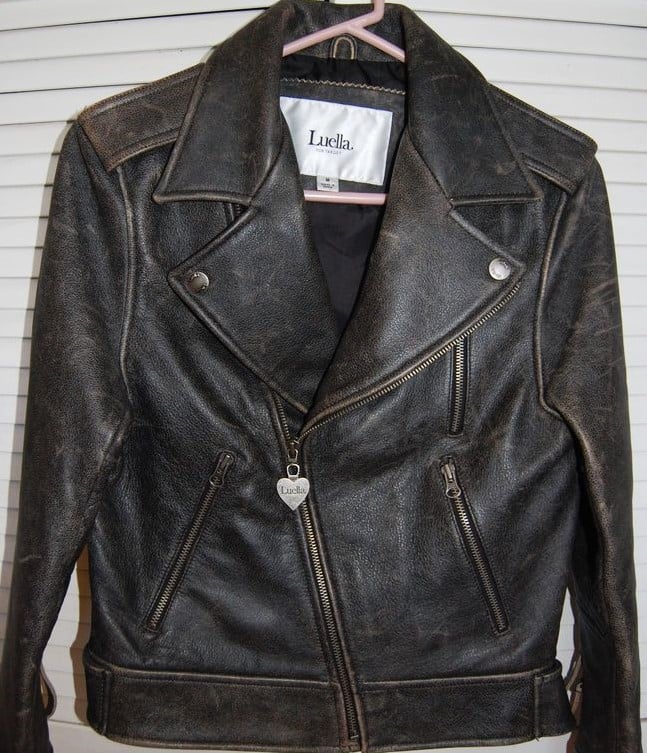 GOODWILL INDUSTRIES Updated October 2024 11 Reviews 2440 S I35e