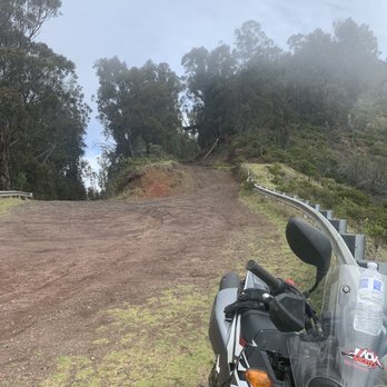 Maui Moto Ride - Road up to polipoli - Bike Rentals Near Me - Kahului, Hawaii