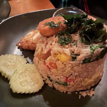 Somtum Der - Basil Fried Rice - Thai Near Me - New York, New York