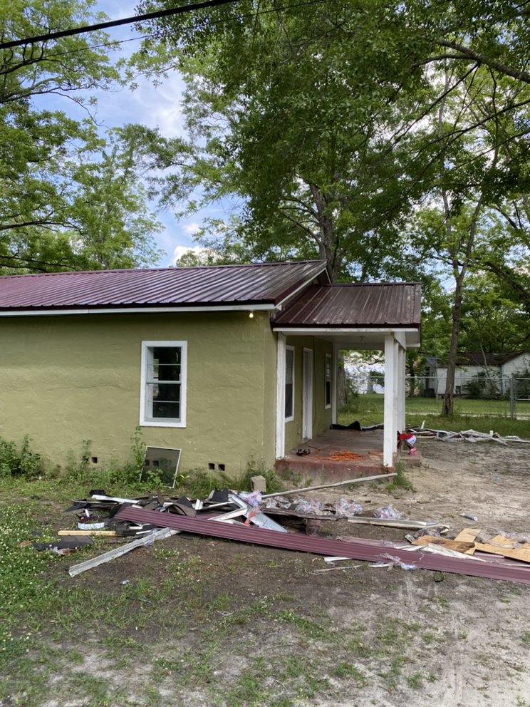 Slide of Quality Roofing