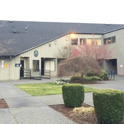 Rosewood Family Health at Gateway - Gateway location, right next door to Multnomah County WIC clinic.
