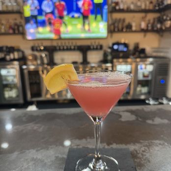 Eight Acres Kitchen & Bar - Bars Near Me - Brentwood, California Eight Acres Kitchen & Bar - Bars Near Me - Brentwood, California