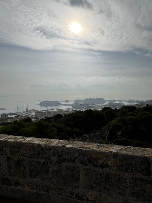 Castillo de Bellver by null