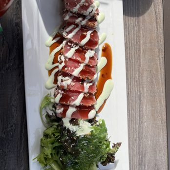 Molly Maguires - Seared ahi tuna appetizer - American Near Me - Jim Thorpe, Pennsylvania