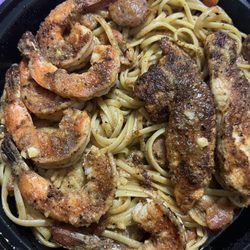 7Spice - Chicken&shrimp pasta; added crawfish tails.
