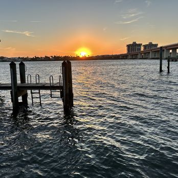 Grille Riverview - Sunset - Seafood Near Me - New Smyrna Beach, Florida
