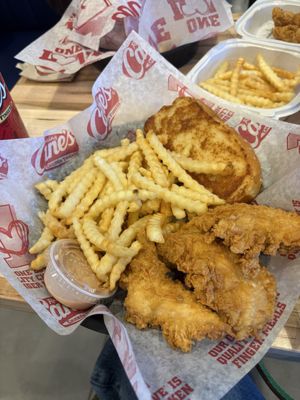Raising Cane's Chicken Fingers by null