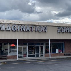 Imagination Zone - This sign probably used to light up. A sign that ownership gives not even the tiniest of shits any longer.