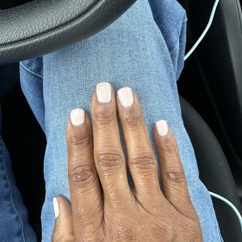 American Nails - Beautiful! - Nail Salons Near Me - Thornton, Colorado