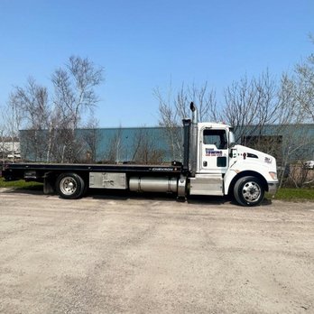 Dieppe Towing - Photo - Towing Near Me - Dieppe, New Brunswick Dieppe Towing - Photo - Towing Near Me - Dieppe, New Brunswick