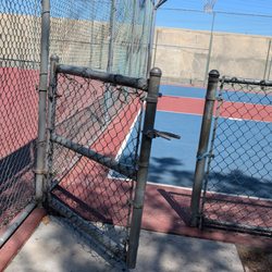 College Estates Park - Entrance to the basketball court