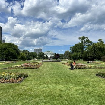 Lincoln Park Conservatory - Parks Near Me - Chicago, Illinois