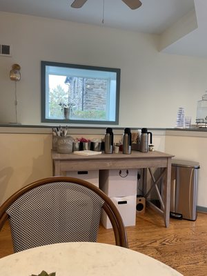 Matines Café by null