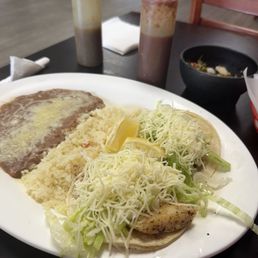 Fish taco plate Fish taco plate