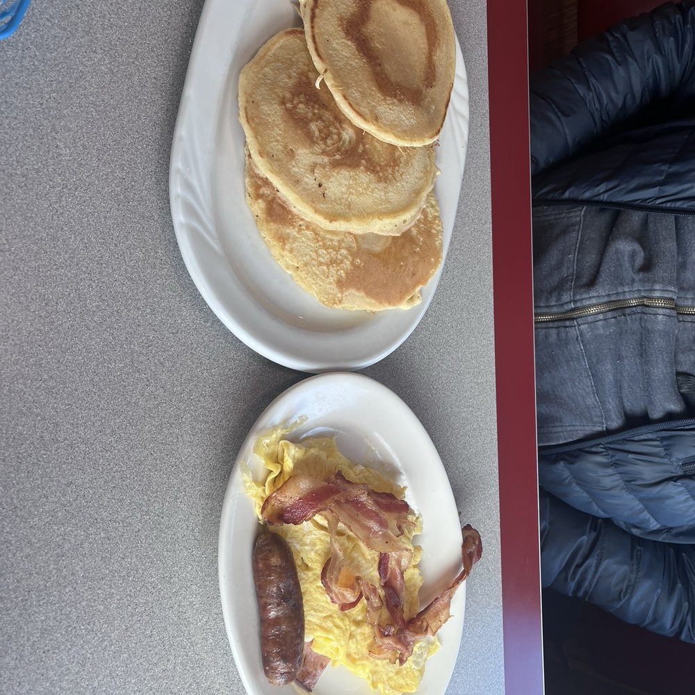 Country View Diner - Pancake Deluxe - American Near Me - Troy, New York Country View Diner - Pancake Deluxe - American Near Me - Troy, New York