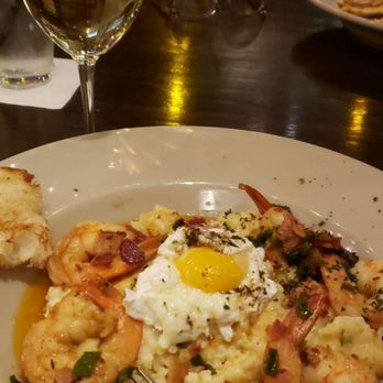 MAX's Wine Dive - My yummy grits and shrimp - Wine Bars Near Me - Houston, Texas MAX's Wine Dive - My yummy grits and shrimp - Wine Bars Near Me - Houston, Texas