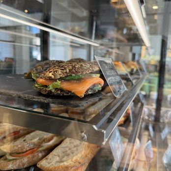 Copenhagen Coffee Lab - Coffee & Tea Near Me - Lisbon, 11