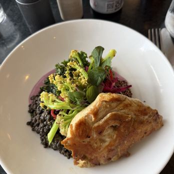 Roze Pony - Grain Bowl with Chicken - New American Near Me - Nashville, Tennessee Roze Pony - Grain Bowl with Chicken - New American Near Me - Nashville, Tennessee