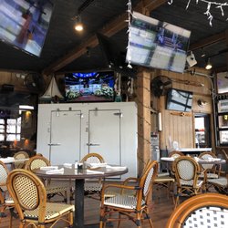 Sam's Sports Grill