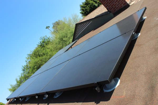 Helios Roofing & Solar Logo