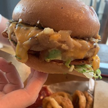 Valley Fresh - Massive turkey burger!!! - American Near Me - West Orange, New Jersey Valley Fresh - Massive turkey burger!!! - American Near Me - West Orange, New Jersey