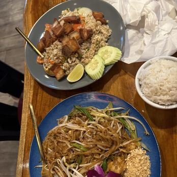 Boun Thai Kitchen - Pad Thai and Crispy Pork Belly Over Fried Rice - Salad Near Me - Paradise, Nevada Boun Thai Kitchen - Pad Thai and Crispy Pork Belly Over Fried Rice - Salad Near Me - Paradise, Nevada