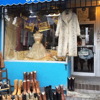 Kensington Market - Flea Markets Near Me - Toronto, Ontario Kensington Market - Flea Markets Near Me - Toronto, Ontario