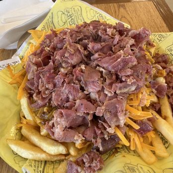 The Hat - Chili cheese fries with pastrami - Burgers Near Me - Las Vegas, Nevada The Hat - Chili cheese fries with pastrami - Burgers Near Me - Las Vegas, Nevada