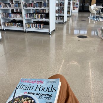 Westfield Washington Public Library - Libraries Near Me - Westfield, Indiana