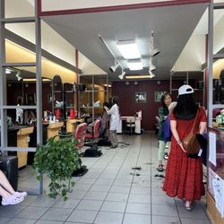 Bich Nga Hair Design - Inside