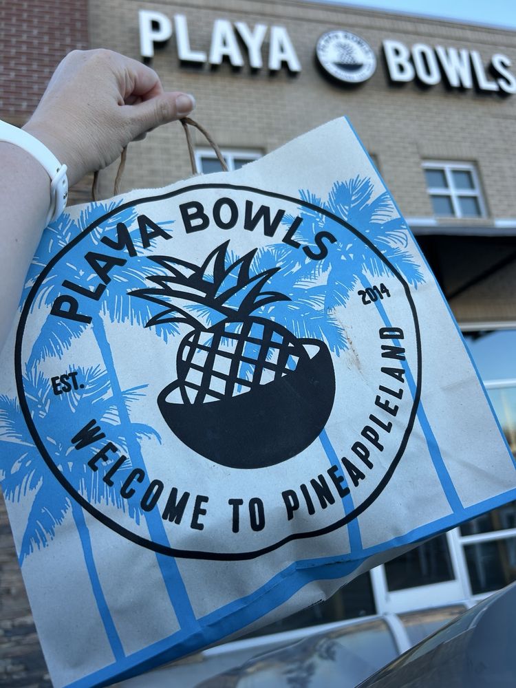 Playa Bowls Logo