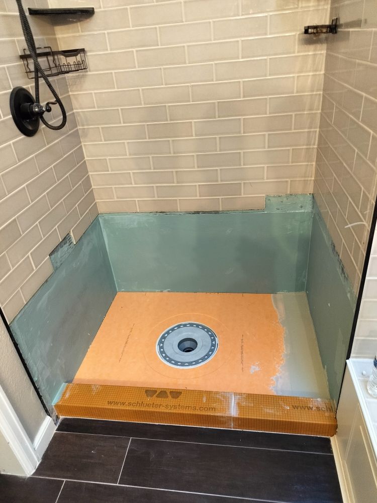 Slide of Expert Guys Construction