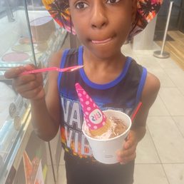 Son two scoop cone with cup Son two scoop cone with cup
